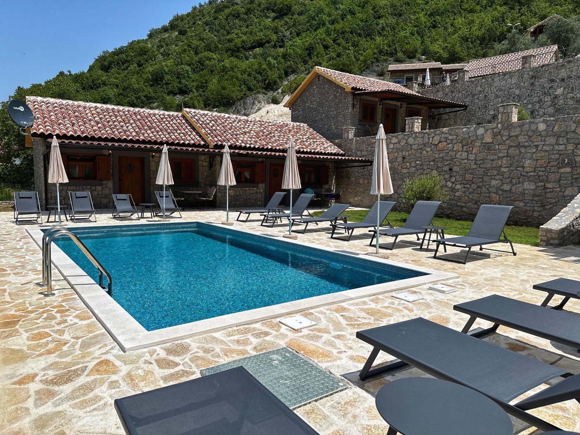 Eco Villas Merak Virpazar Εξωτερικό φωτογραφία