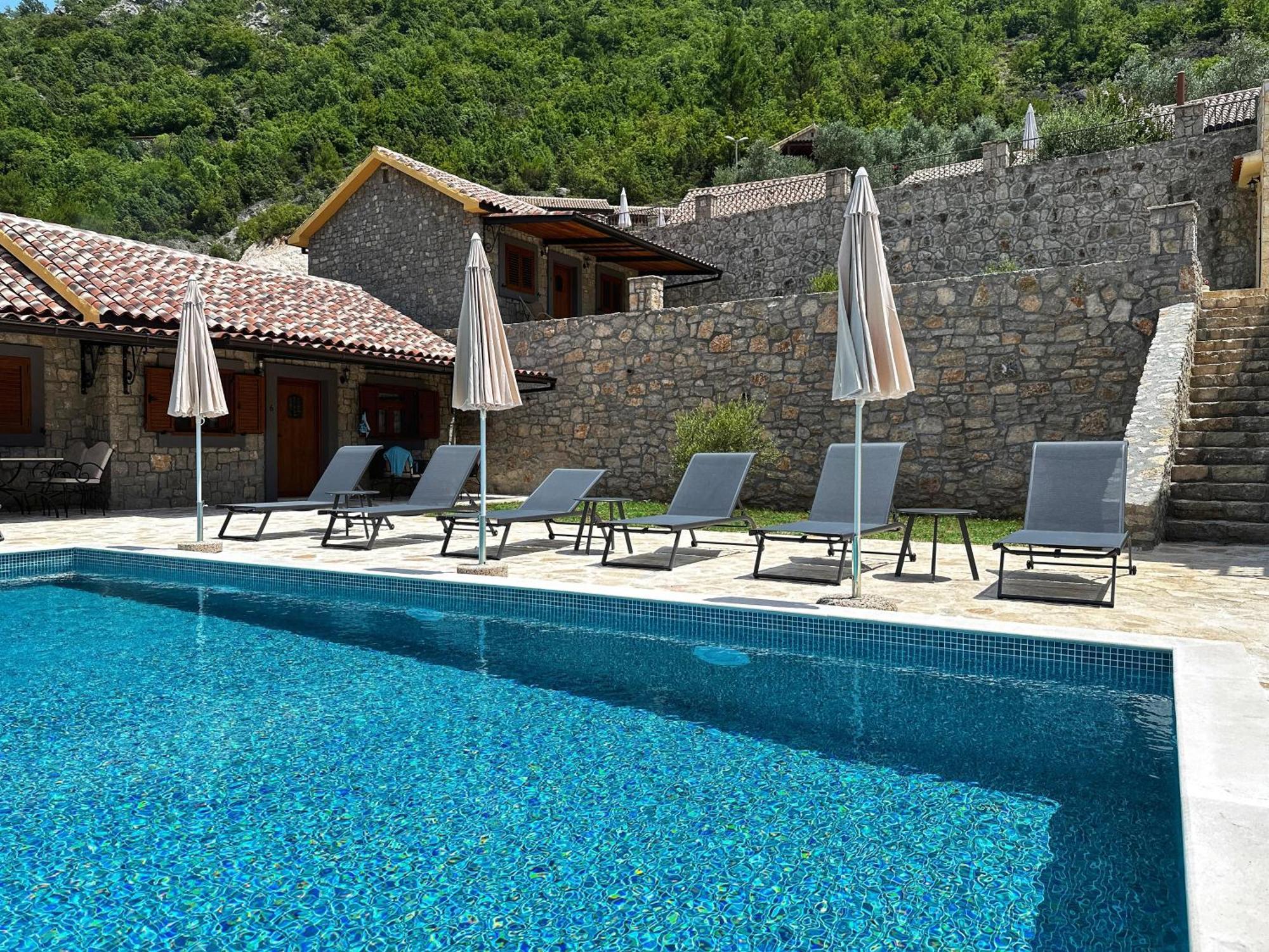 Eco Villas Merak Virpazar Εξωτερικό φωτογραφία